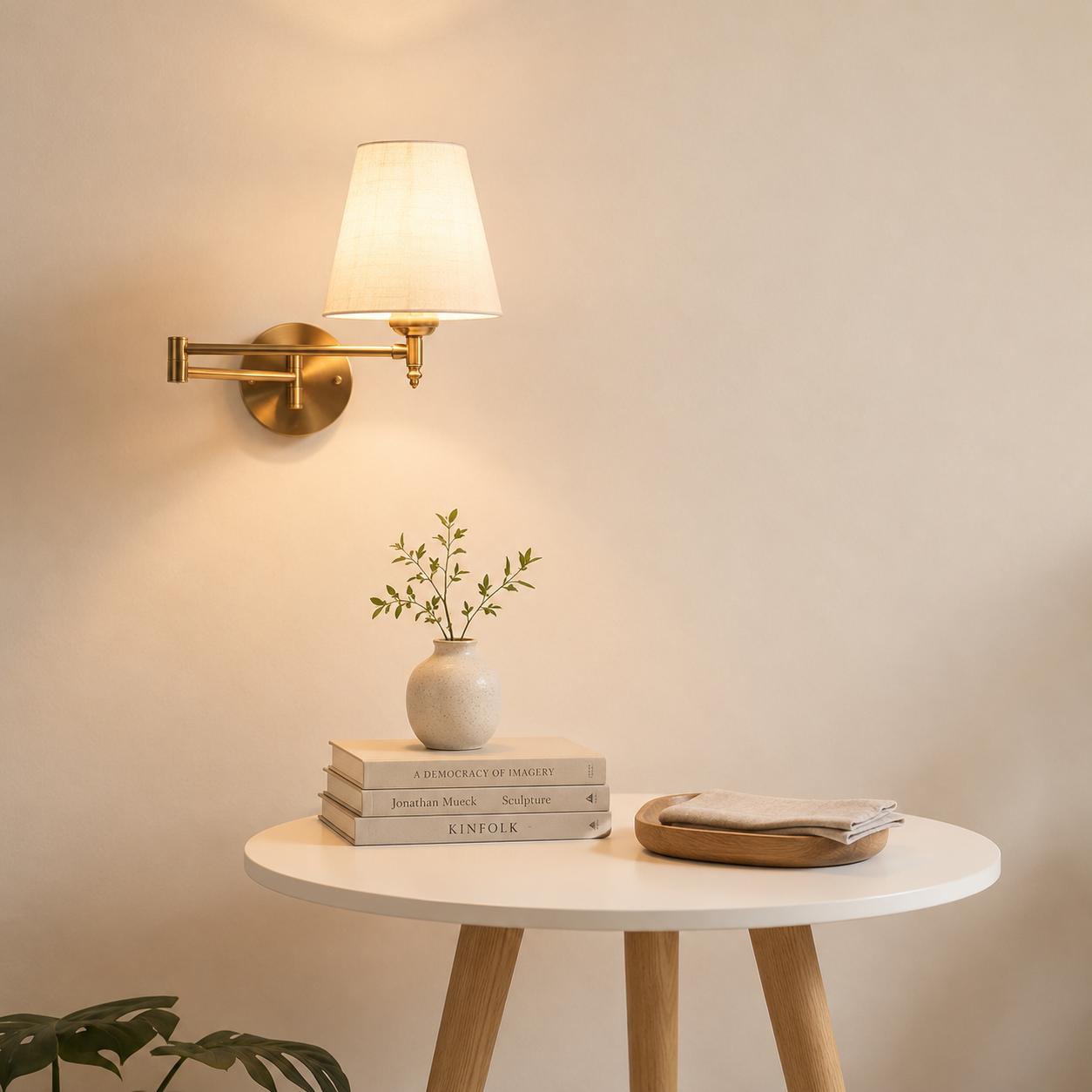 Nordic Swing Arm Wall Lamp